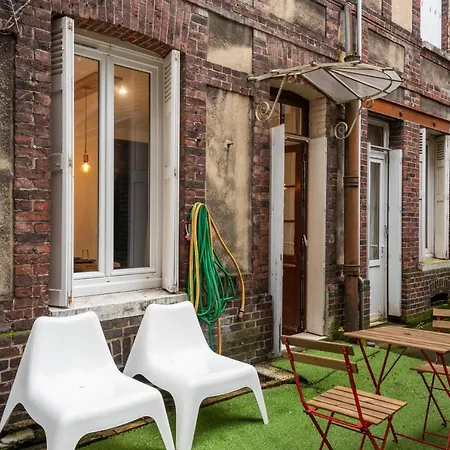 Mezzanine アパート